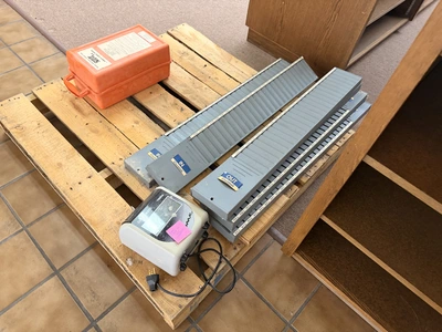Used COMPUMATIC TR880D TIME CLOCK WITH TIMECARD HOLDERS _UNKNOWN_ Office Equipment Michigan US | Miedema Asset Management Group #1320853
