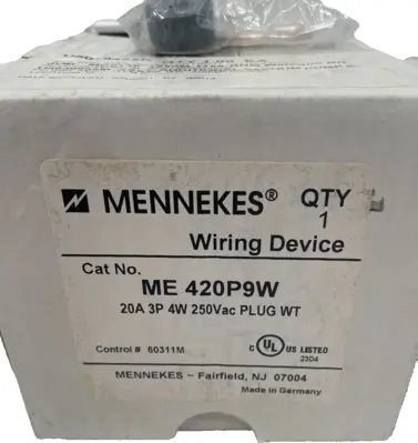 NEW MENNEKES ME-420P9W WIRING DEVICE 20A 3P 250V ME420P9W