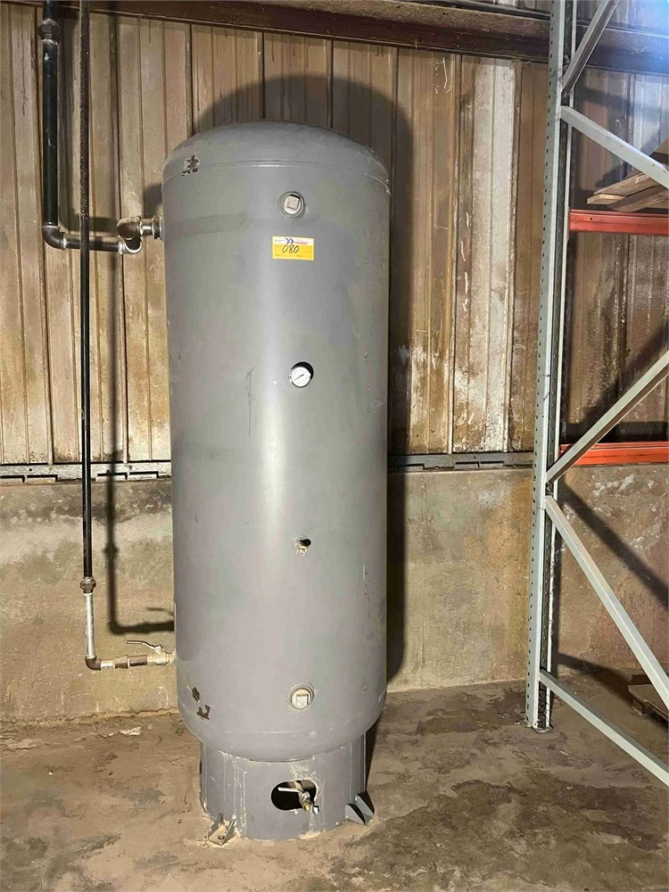 Used _UNKNOWN_ _UNKNOWN_ Pressure Tanks California US | MachineryMax #1321352