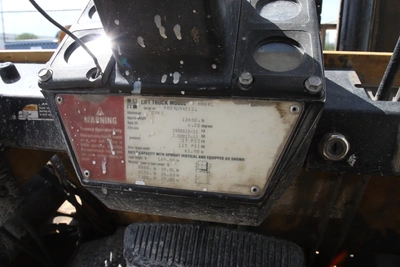 Hyster H80XL 8,000 lbs Cap Forklift (LOCATION: Schertz, TX)