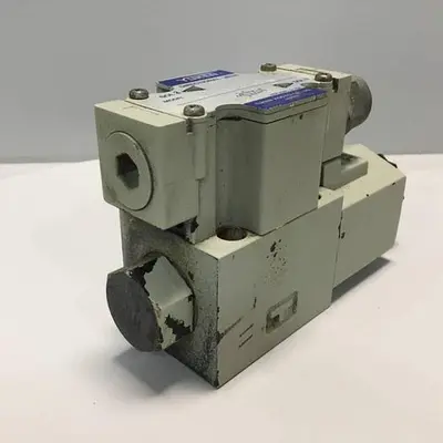 USED YUKEN S-DSG-01-2B2-D24-50