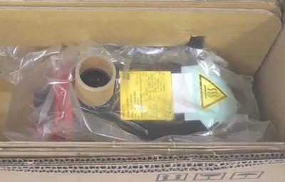 NEW FANUC A06B-0235-B001 SERVO MOTOR AIS8/4000 A06B0235B001