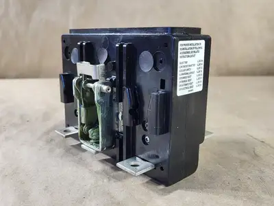 New | in-Stock CUTLER-HAMMER KT3300T Switchgears British Columbia CA | Lenmark #239205