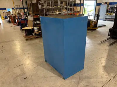 USED KENNEDY 44"X29.5"X61.5"