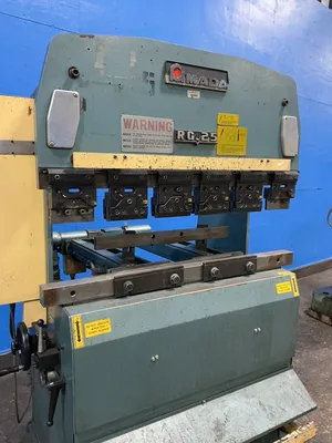 Used 1986 AMADA RG25 Press Brakes Ohio US | HGR 24 #1131421
