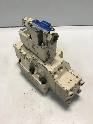 USED VICKERS DG5V-H8-3BL-E-T-P2-B-80-JA
