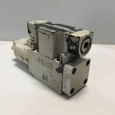 USED NACHI SS-G01-H13-GR-D2-9331A