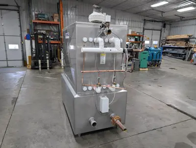 USED MUELLER 165 GAL FFC