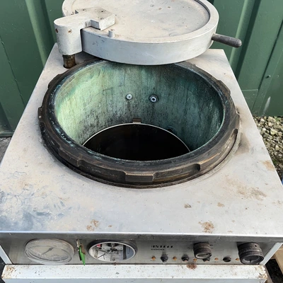 130L Astell Hearson Vertical Autoclave