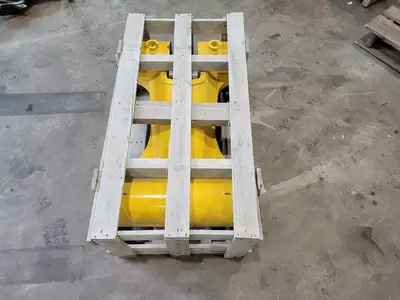 NEW KOMATSU 21M-70-00210