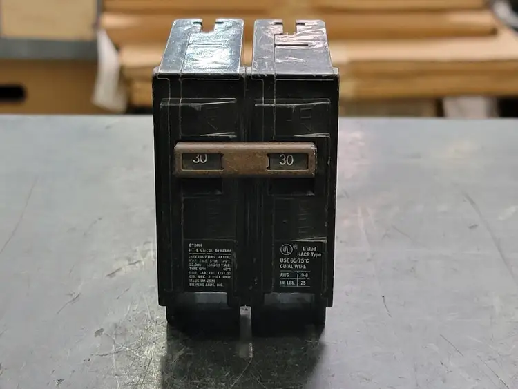 Used ITE QPH230 Switchgears British Columbia CA | Lenmark #241656