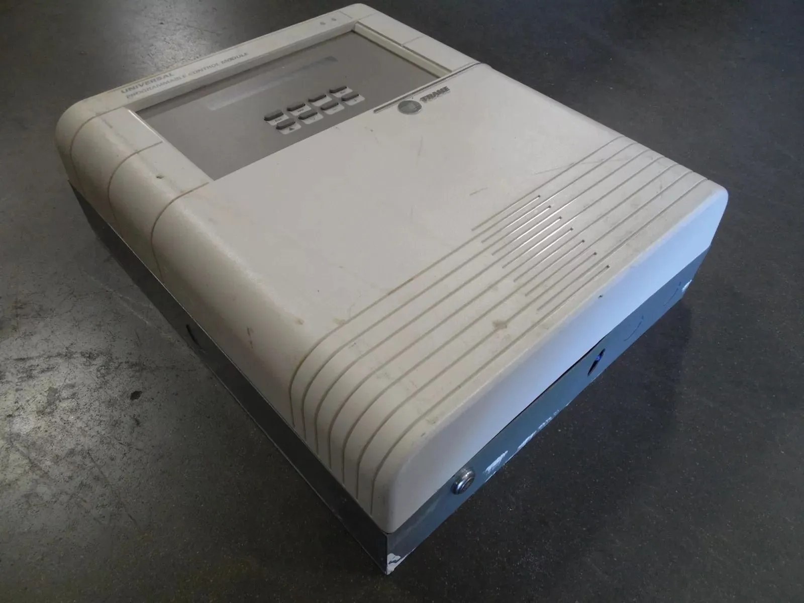 Trane BMTU000AAAS6770001000200 Universal PCM Programmable Control Module Used