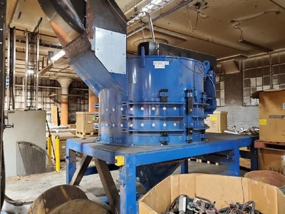 USED CMIM CMIM MILL MODEL V2000