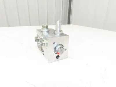 Linde 0009440852 Electric Forklift Brake Control Valve Removed From E20C