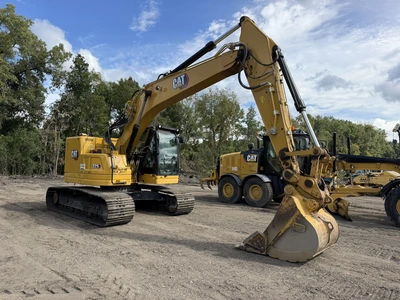 Used 2023 CAT 325 Crawler Excavators Michigan US | Miedema Asset Management Group #1483288