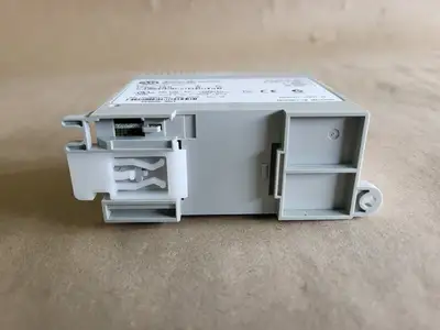 NEW ALLEN-BRADLEY 1762-IA8
