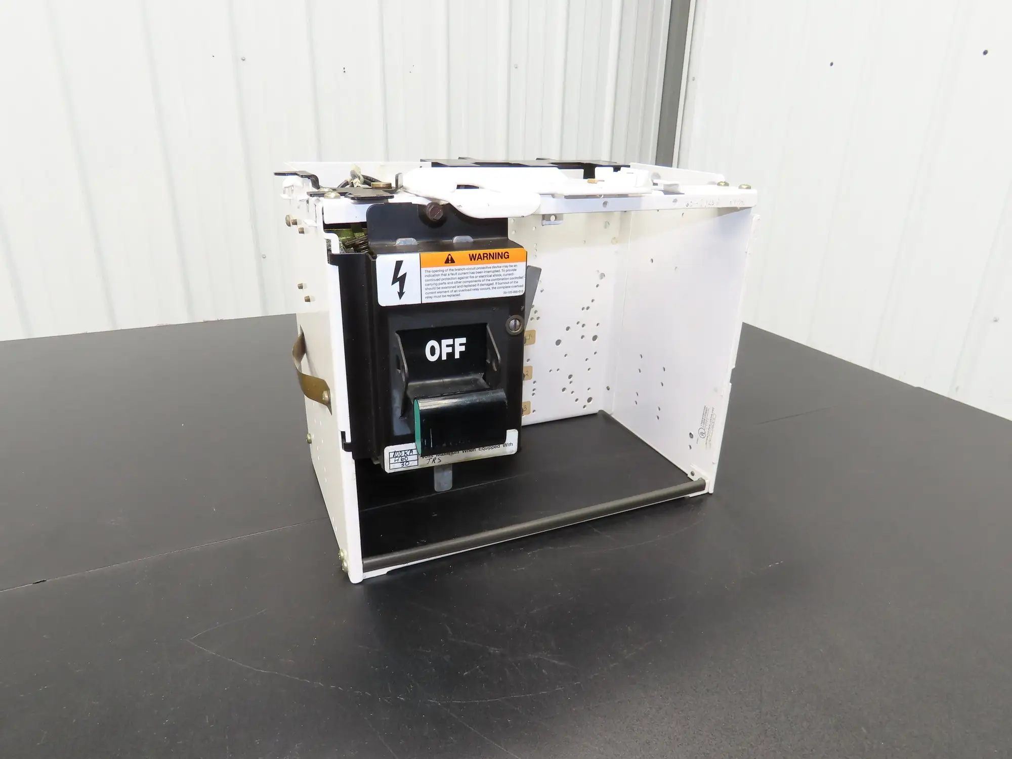 Siemens MCS603L Combination Bucket Breaker MCC Fused 600VAC 3Ph No Starter