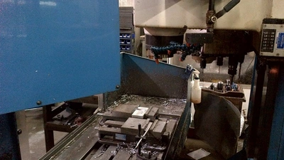 USED 1986 SUPERMAX YCM