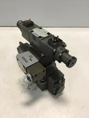 USED REXROTH 4WRZ16W115050/6A24N9EK4/D3MR-453