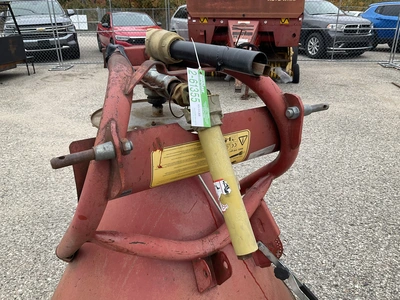 Used COSMO FERTILIZER SPREADER P 500 Broadcast Spreaders Michigan US | Miedema Asset Management Group #1579516