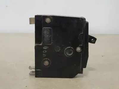 USED SQUARE D QO115