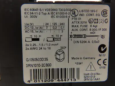Siemens 3RN1010-2CB00 Thermistor Motor Protector 24V AC/DC 1NO 1NC Lot of 2