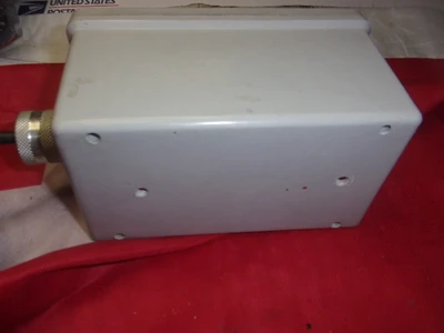 USED Allen-Bradley 800T-A & Enclosure