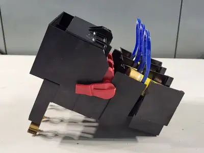 Disconnect Switch with 3 Times 40 Amp Fuse LPJ-40SP