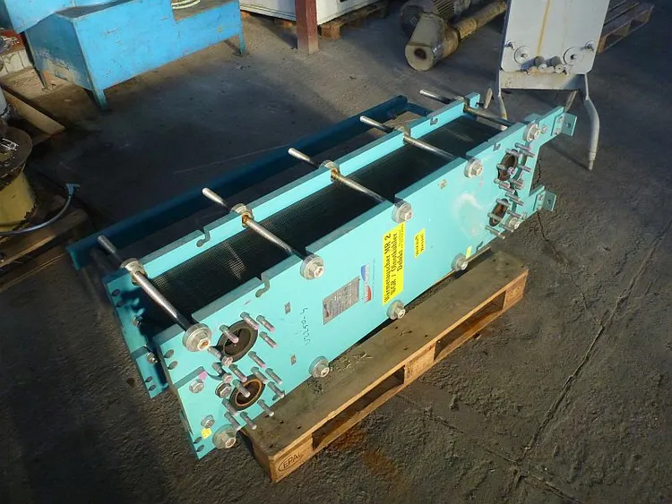 Used THERMOWAVE 28 Sq. M Heat Exchangers PL | Perry Equipment #124429