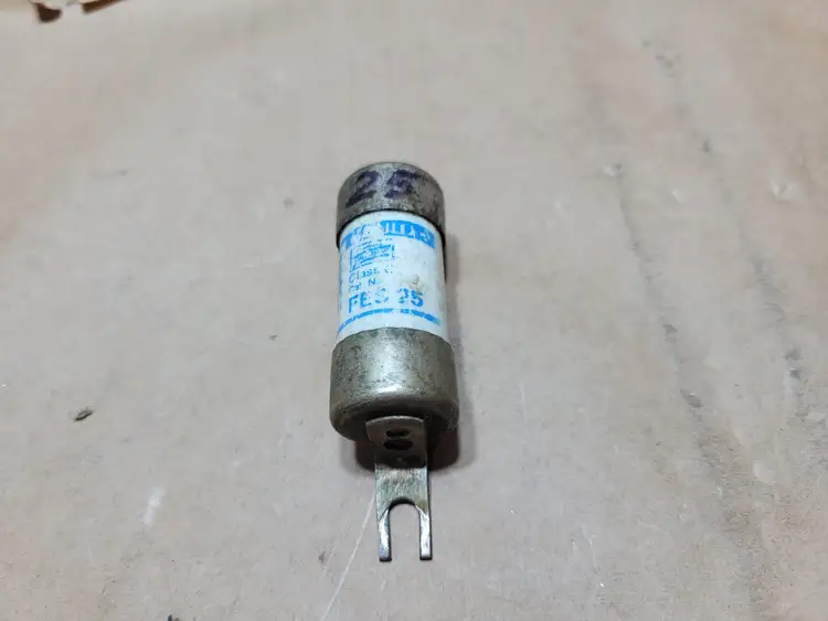 Used GOULD SHAWMUT FES25 Misc Electrical & Power Parts British Columbia CA | Lenmark #1439170