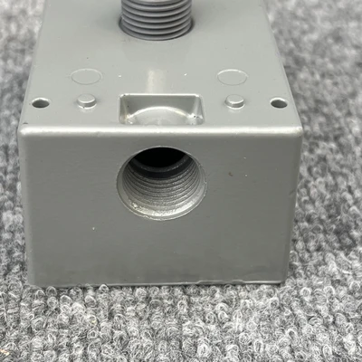 New | in-Stock Veris TIWC0H0 Sensors California US | Davliegogo LLC #1706936