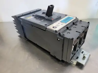 USED SQUARE D LJA36600U53XEL