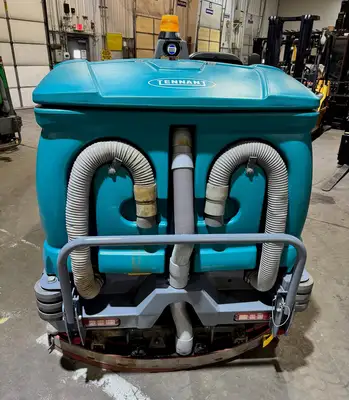 Used 2012 Tennant T20 Scrubbers New York US | United Lift #1445337