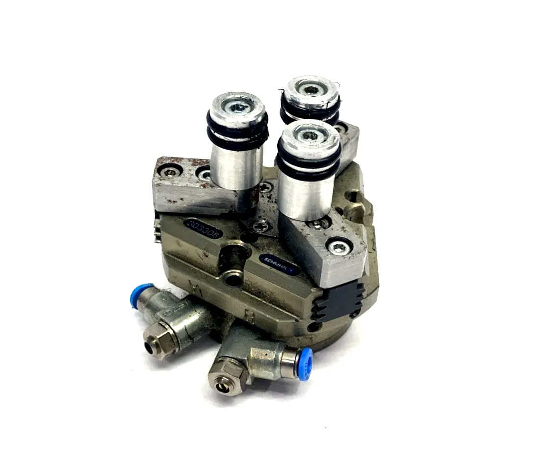 303308 | Schunk  Universal Pneumatic 3-Jaw Gripper 2.5mm Stroke Per Jaw PZN-plus 40 - Used