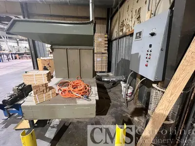 USED SCAN HUGGER WOOD GRINDER