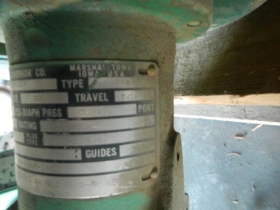 Fisher 3/4" 600 Class, 316 Stainless NPT Control Valve