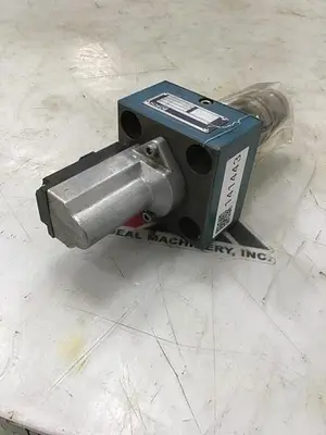 USED BOSCH 0 811 402 514