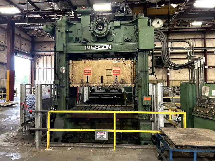 Used VERSON S2-300-96-54T Straight Side Presses Georgia US | Aucto #340441