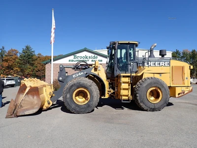 Used 2019 DEERE 824KII Wheel Loaders Massachusetts US | Brookside Equipment Sales #1422136