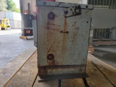 15 kVA Transformer 480 pri. volts, 208Y/120 sec. volts