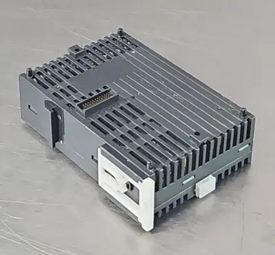 Eaton ELC-EX16NNDR Prog. Logic Controller Digital Expansion Module. (BIN742)