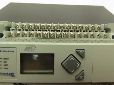 Allen Bradley 1766-L32AWA MicroLogix 1400 Controller Module 32Pt Series C FW 21