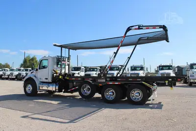 New | in-Stock 2027 PETERBILT 548 Rolloff Trucks Texas US | Roll Off Truck World #1492018