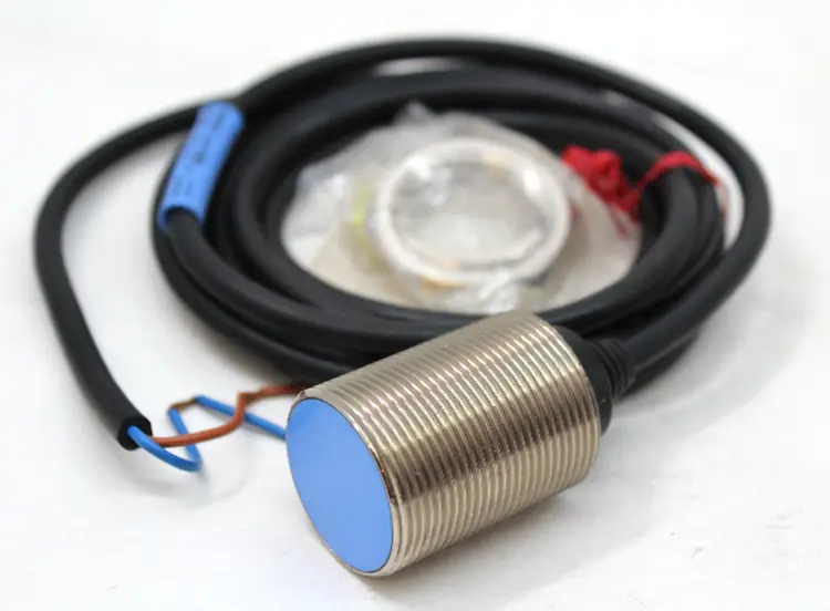 New | in-Stock KEYENCE EV-130M Proximity Sensors Kentucky US | Industrial Parts R Us Inc. #357236