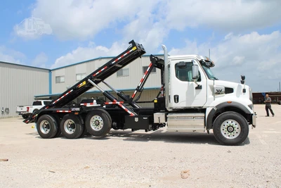 New | in-Stock 2027 WESTERN STAR 47X Hooklifts & Roll-Offs Texas US | Roll Off Truck World #1492010