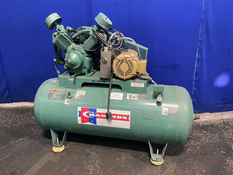 Used CHAMPION HR1012 Tank Mounted Air Compressors Ohio US | HGR 24 #1290306