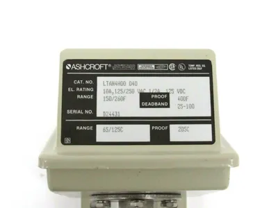 NEW ASHCROFT LTAN4H00-040 TEMPERATURE SWITCH LTAN4H00040