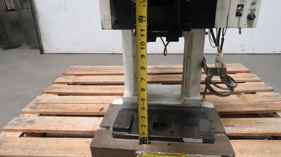 Used UNION MACHINERY _UNKNOWN_ Single Station Punches Texas US | OCO Industrial #1779692