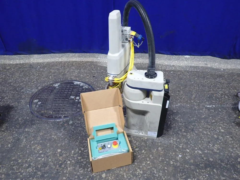 Used OMRON ADEPT ECOBRA 600 Robots Ohio US | HGR 24 #729737