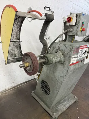 USED G&P BUFFING MACHINE